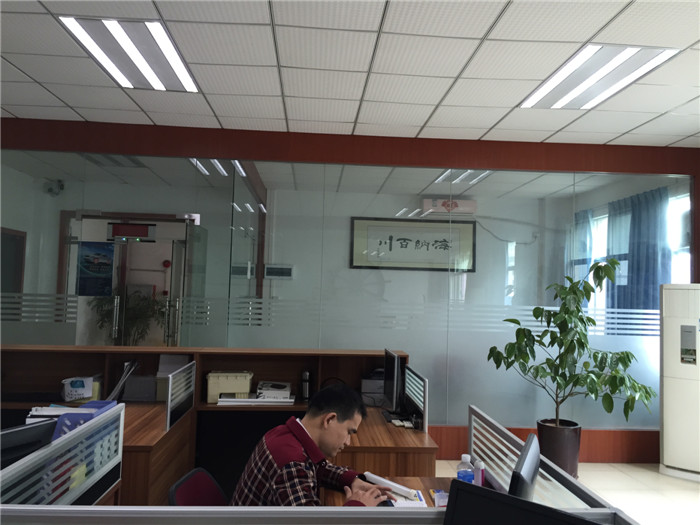 �I(y��)��(w��)�^(q��)